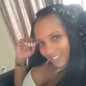 Meet your Posher, Dessa